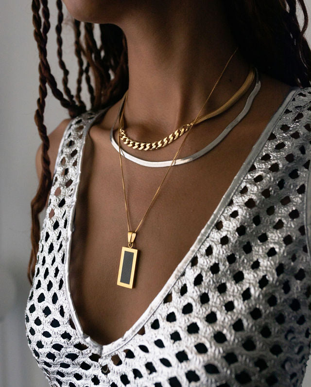 INDIE PENDANT NECKLACE