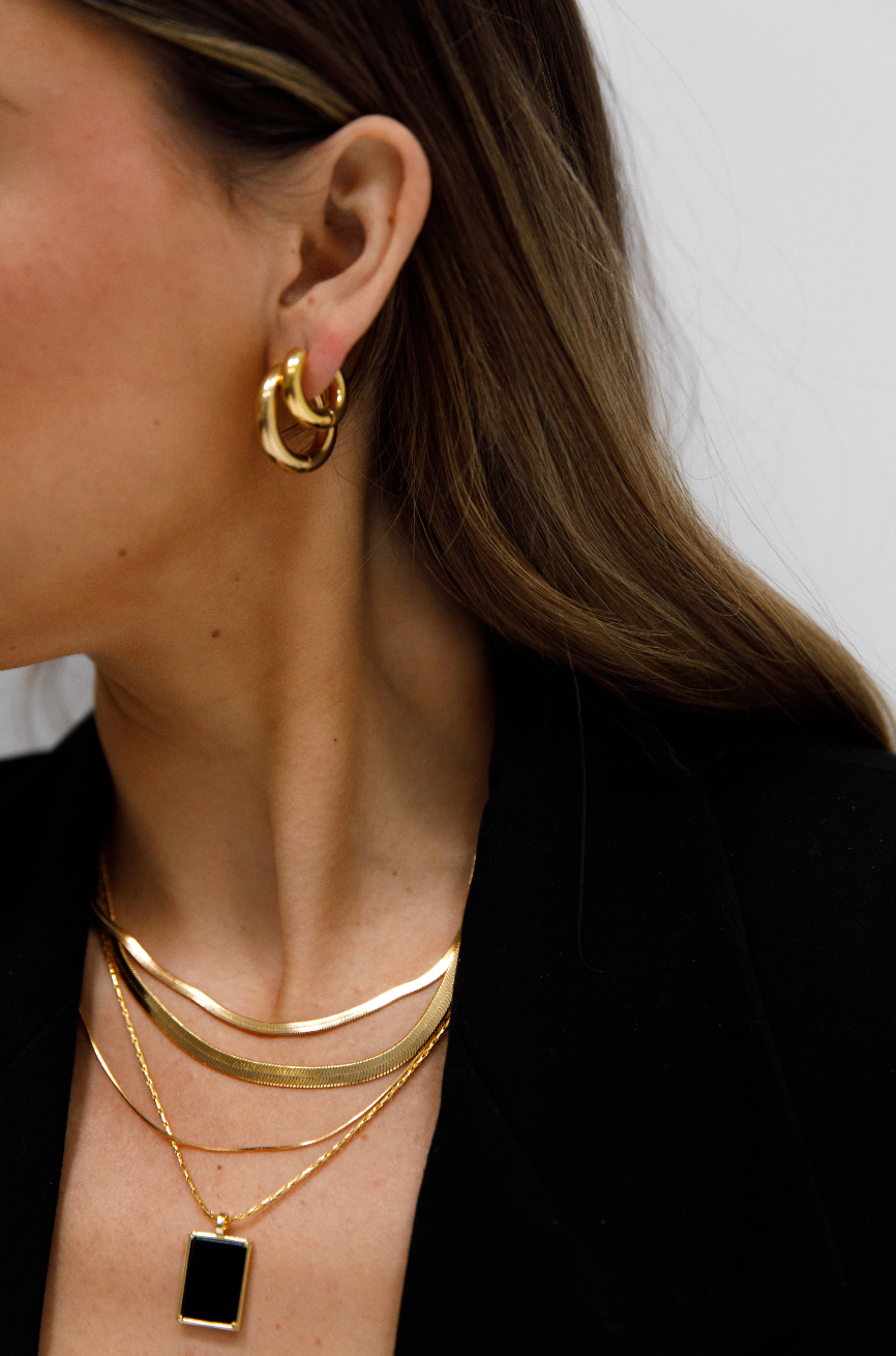 EVE PENDANT NECKLACE